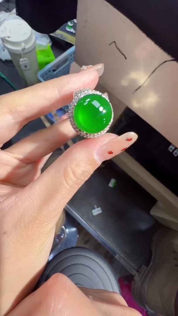 【闪购商品】定制翡翠未镶嵌戒指商品多样性发货1