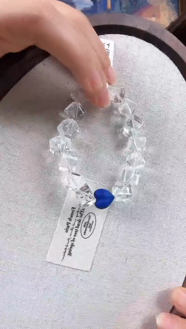 水晶手链未镶嵌纯天然白水晶手链