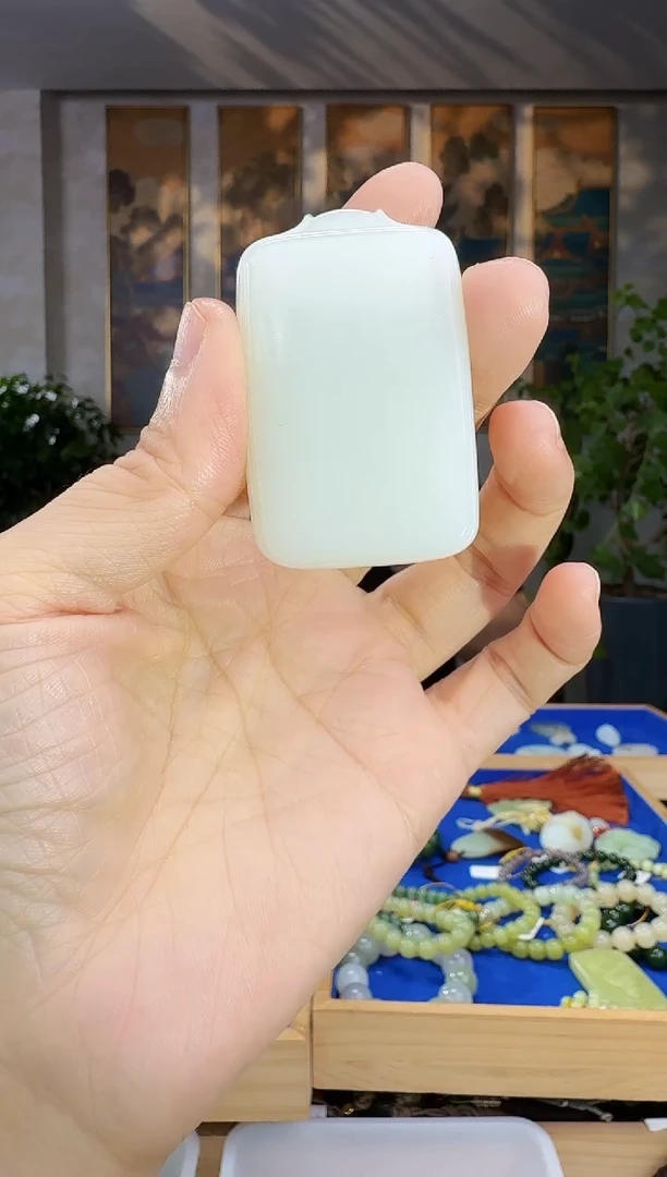 未镶嵌和田玉挂件拍一发一