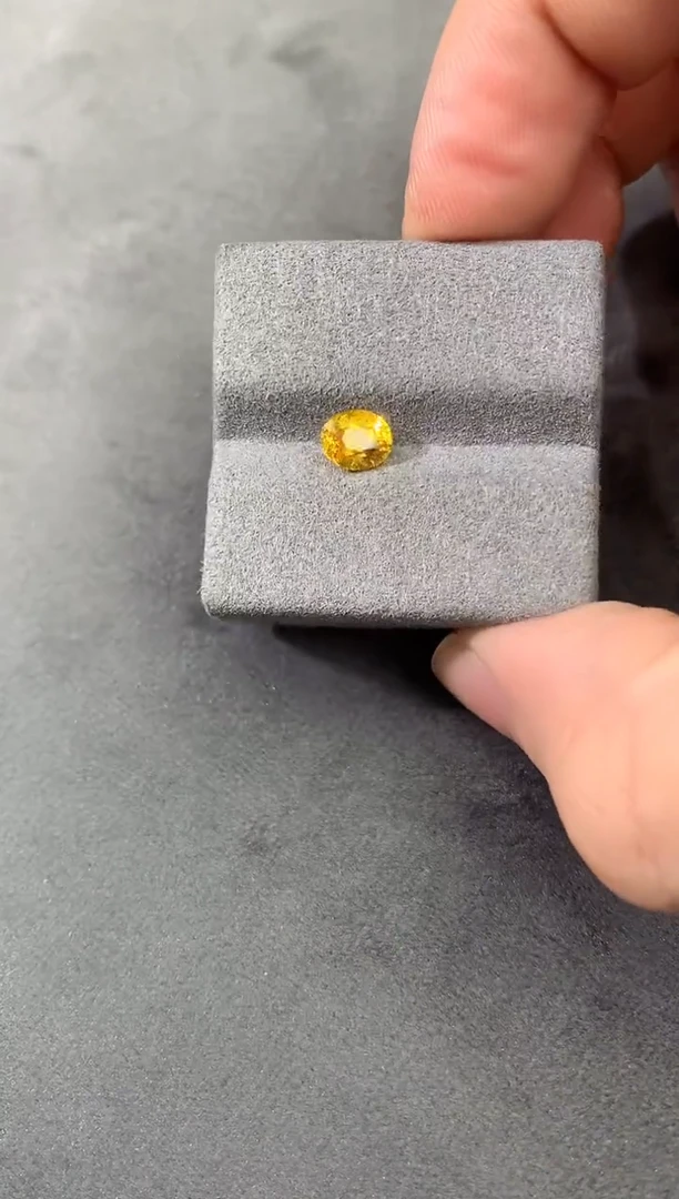 裸石彩色蓝宝石1.02CT