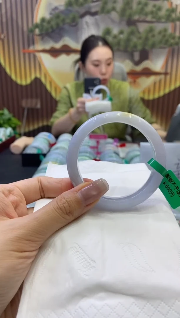 翡翠手镯未镶嵌00006906