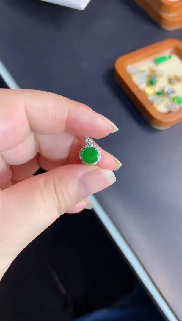 吊坠(不含链)银S925镶嵌翡翠1