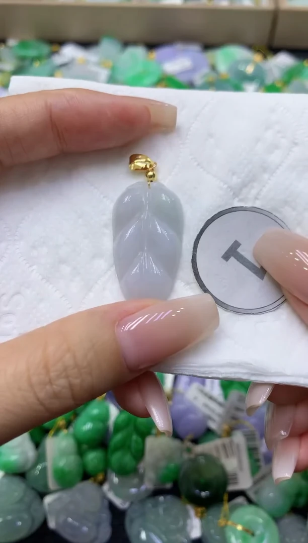 颈饰未镶嵌翡翠天然缅甸翡翠A货