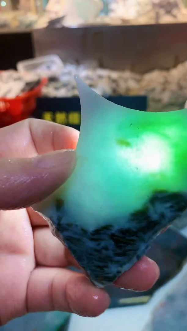 翡翠散珠0东0翡翠珠宝820