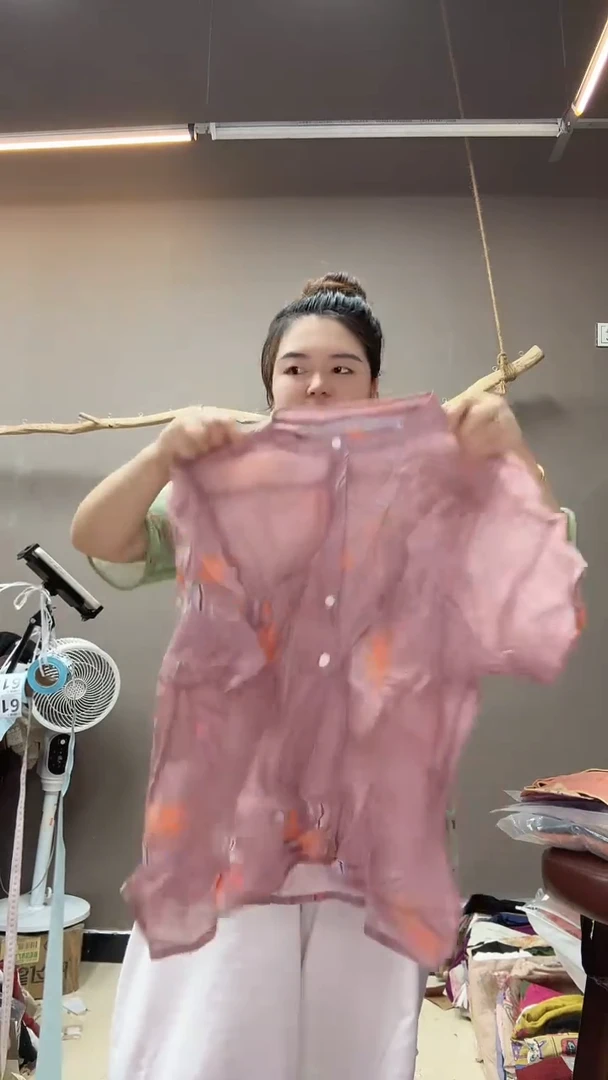 沐小睿服饰麻衣318