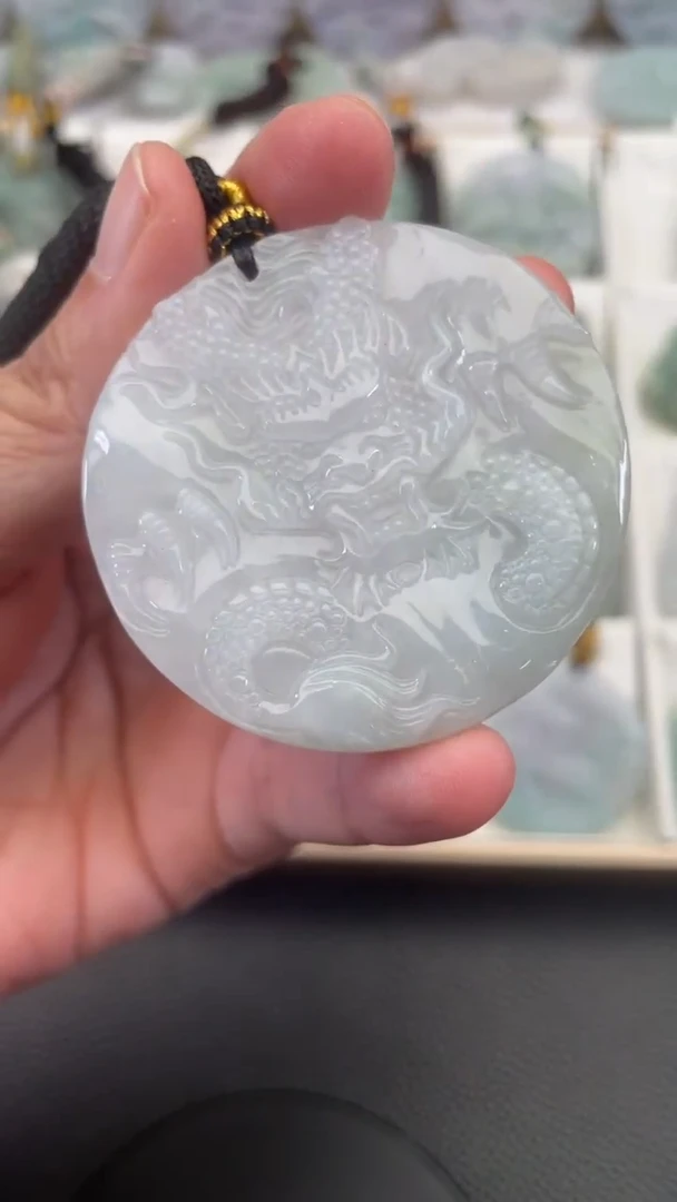 颈饰未镶嵌翡翠天然缅甸翡翠A货228