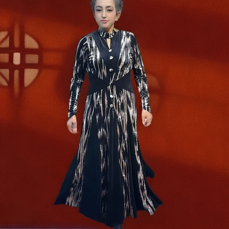 修身V领长裙长袖印花显瘦秋季连衣裙长款收腰优雅服装设计师