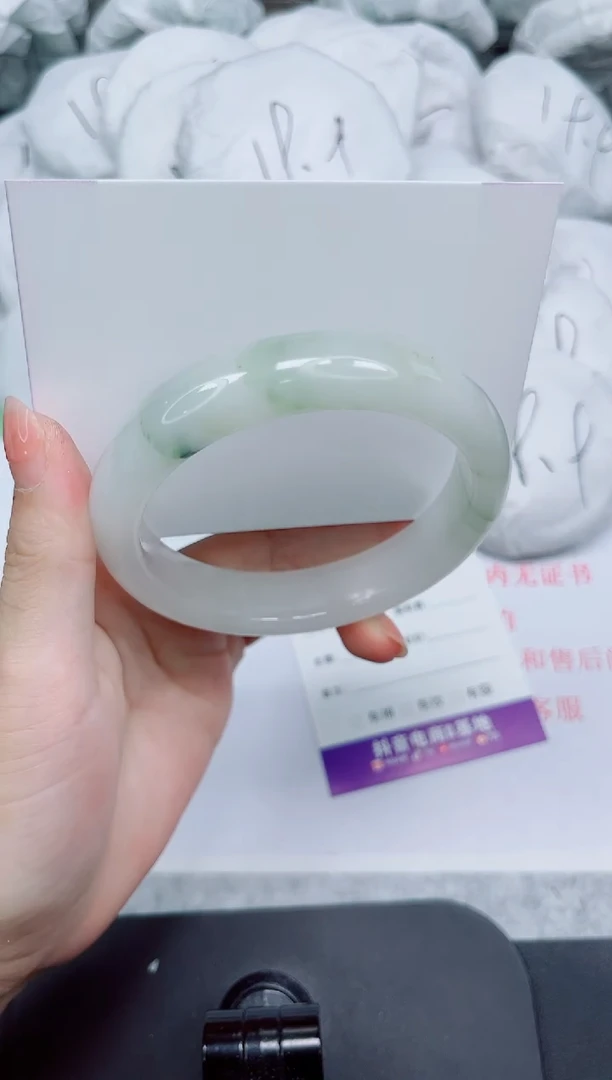 石英质玉手镯未镶嵌291-62