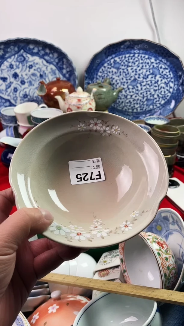 瓷片s***y77777777777 F725