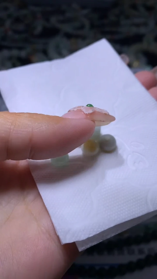 【闪购商品】翡翠颈饰未镶嵌MJX026713