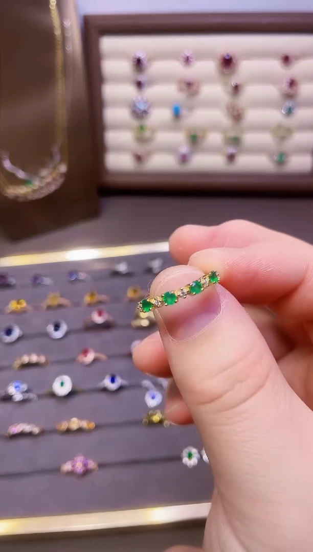 【闪购商品】祖母绿戒指银S925镶嵌一枚