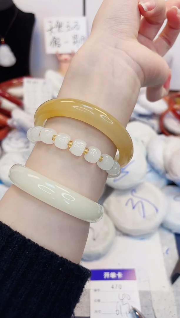 【闪购商品】石英质玉手镯未镶嵌470-财气镯圈口61