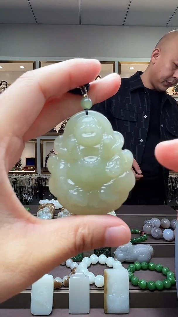 【闪购商品】和田玉颈饰未镶嵌苏