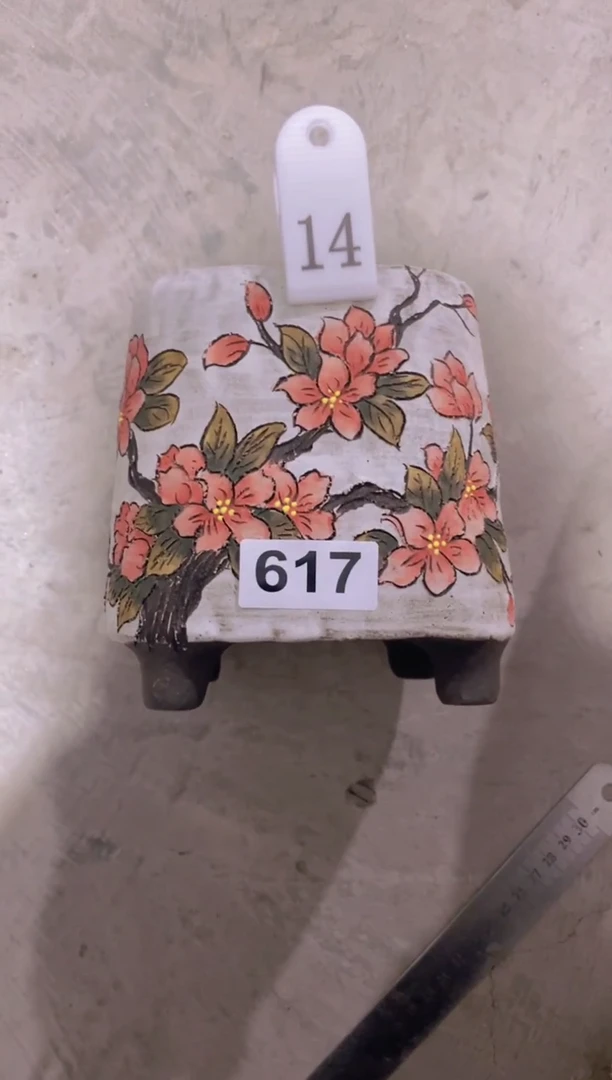 摆件杨*姐14陶花岛花盆罐—手工痕迹默认，大小会有1-2公分误差