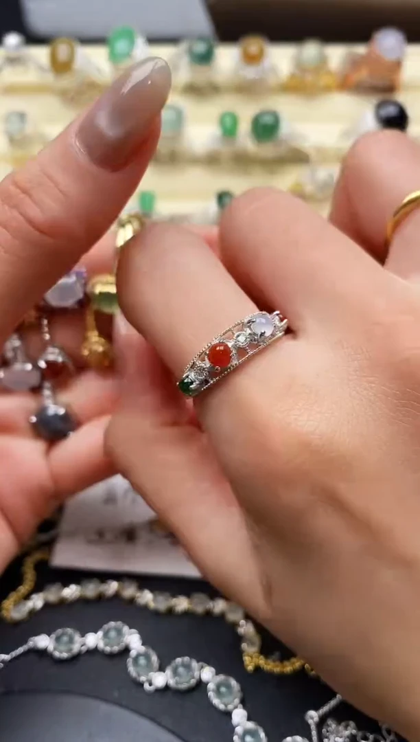 【闪购商品】翡翠戒指银S925镶嵌缅甸天然A货翡翠44  8-4