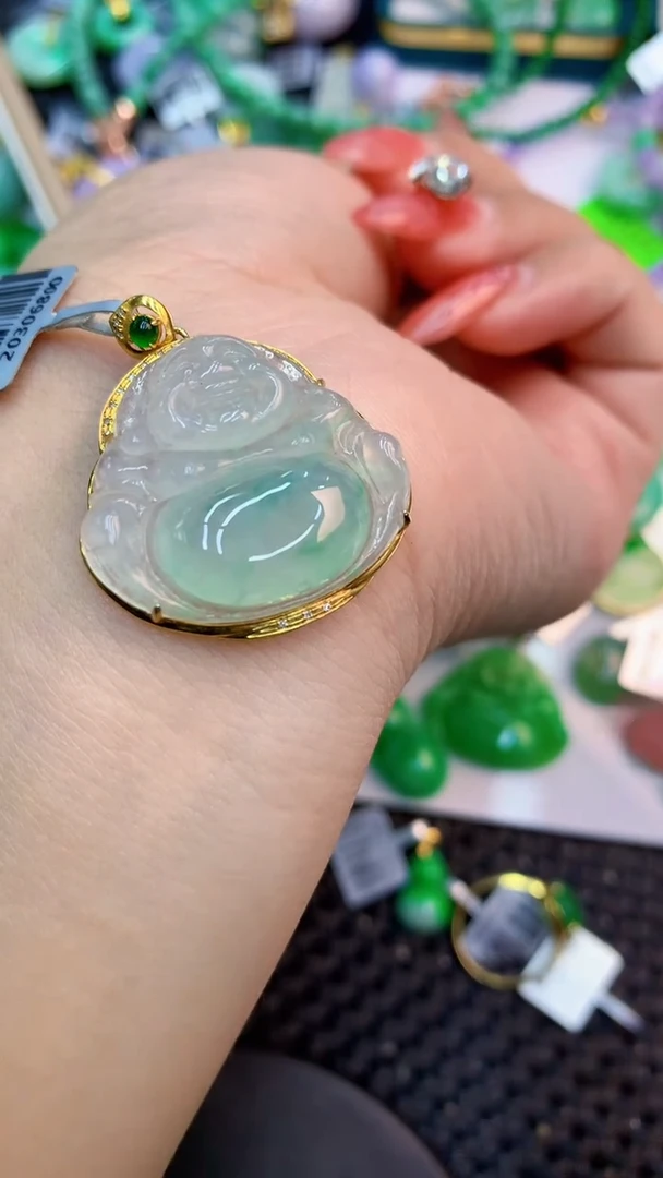 颈饰18K金镶嵌翡翠︶****ゞ1