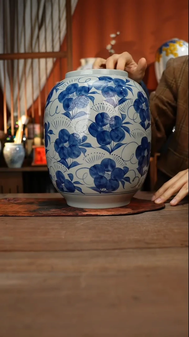 当代高温釉下彩手绘陶瓷餐具