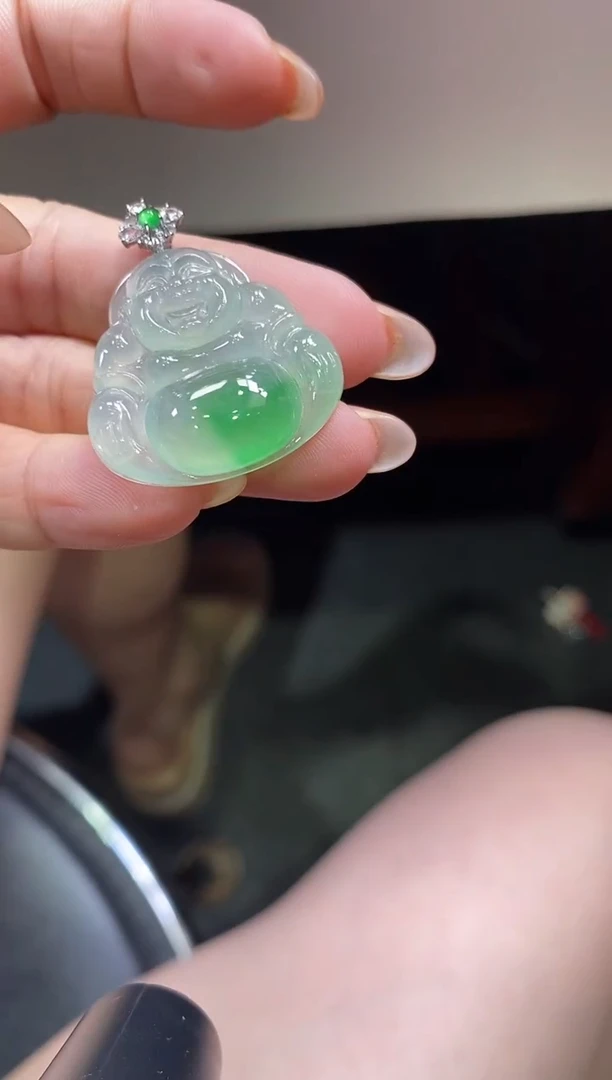 翡翠18K金镶嵌吊坠(不含链)佛公