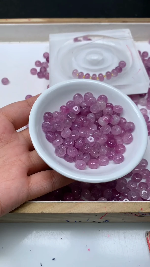 未镶嵌散珠碧玺D579 薰衣草紫 碧玺5*8mm20个6.8元