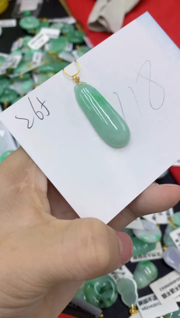 【闪购商品】翡翠颈饰18K金镶嵌1111111111