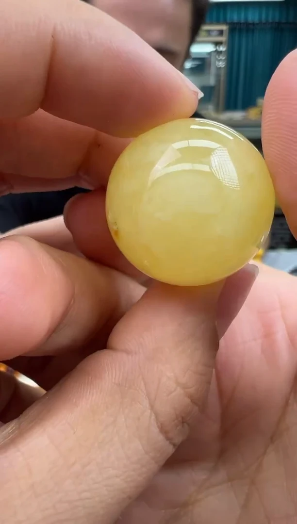 未镶嵌颈饰琥珀175秒拍号 假一罚三