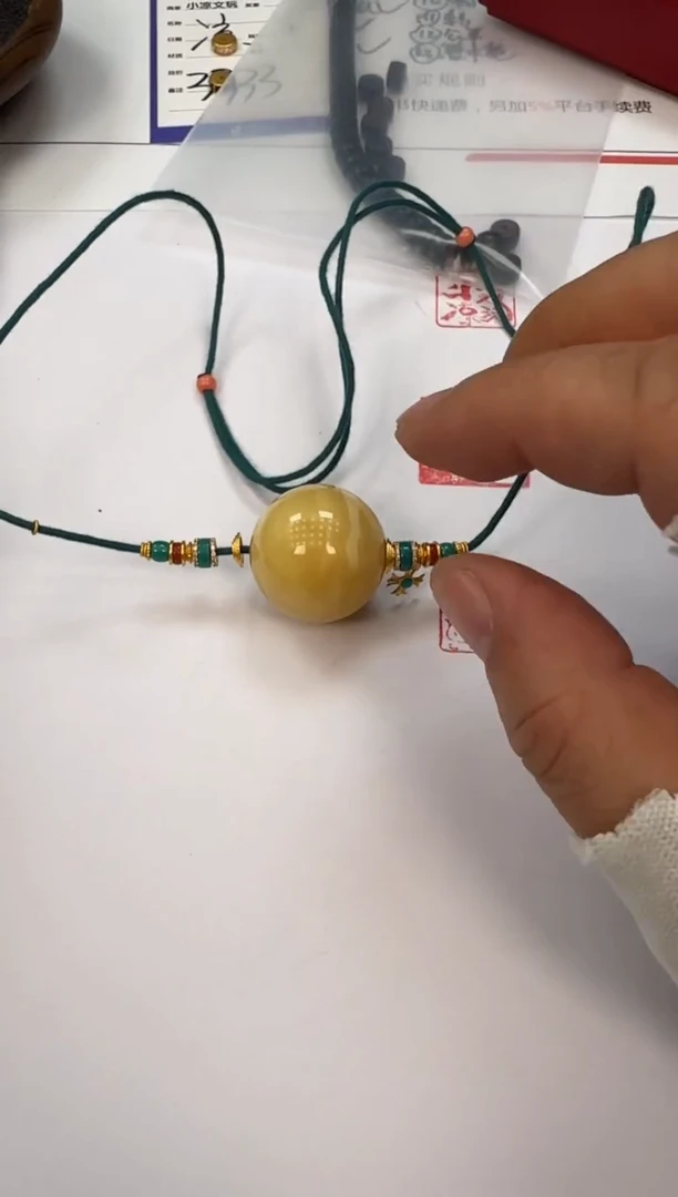 未镶嵌吊坠(不含链)蜜蜡蜜蜡 吊坠