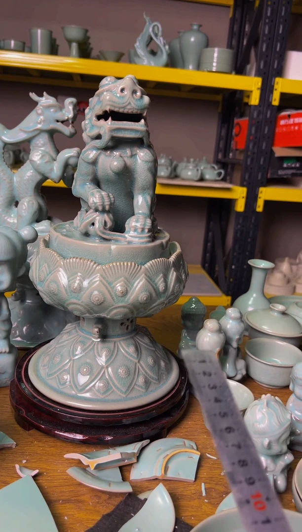 摆件瑕疵仿古釉仿古狻猊香薰