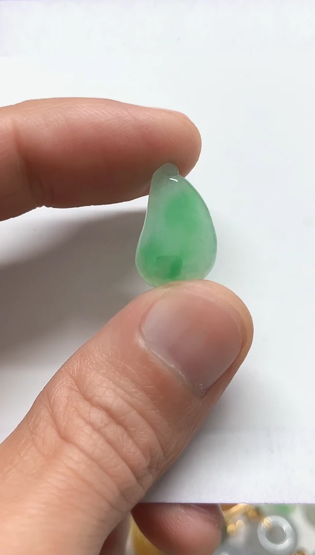 【闪购商品】翡翠颈饰未镶嵌天然缅甸A货翡翠吊坠