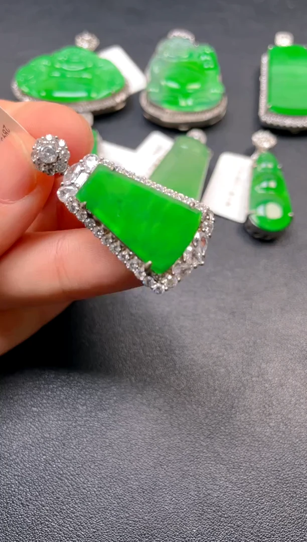 吊坠(不含链)银S925镶嵌翡翠吊坠