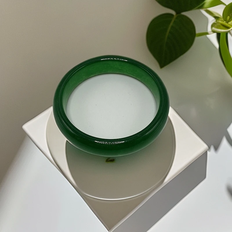 实力派正圈手镯Q24