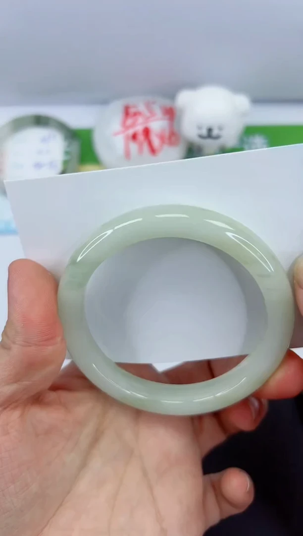 【闪购商品】石英质玉手镯未镶嵌469-60