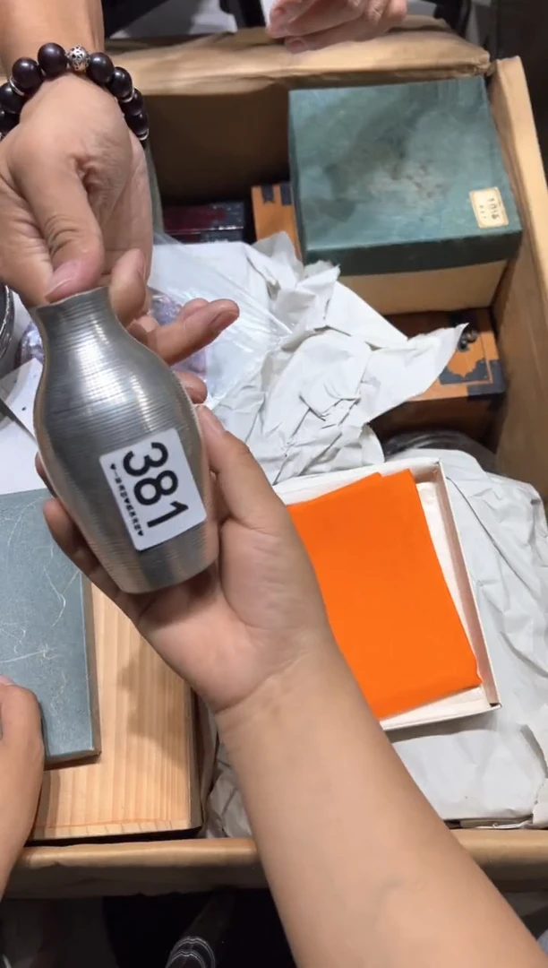 瓷片小**子381........