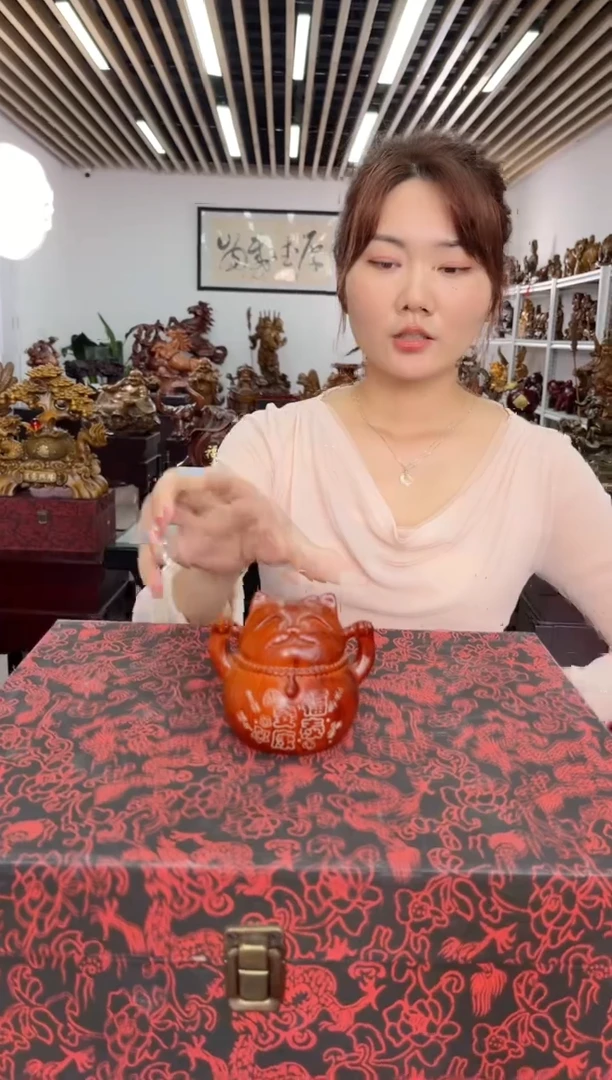 陶瓷工厂搬迁招财猫