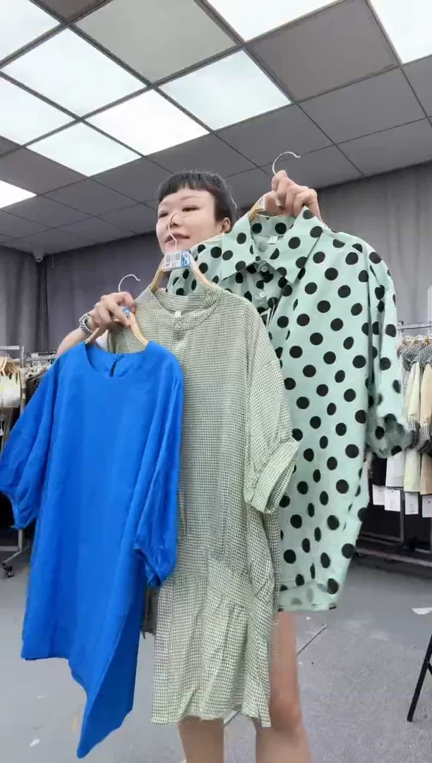 大哥家漂亮衣服漂亮颜色