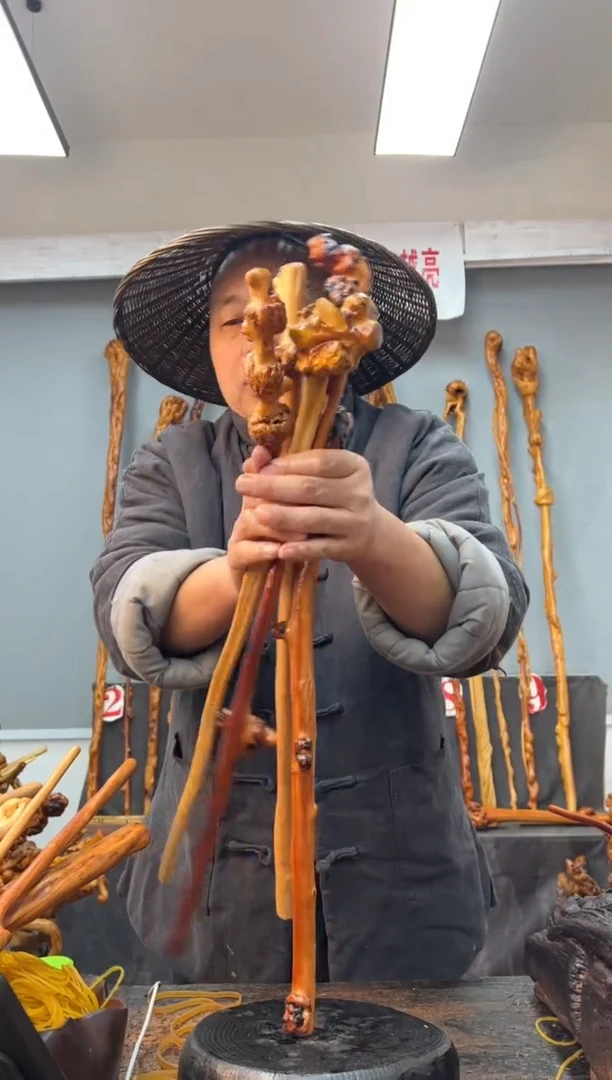 【闪购商品】黑果木其他黑果木037