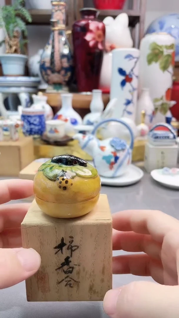 瓷片日产香盒一一一