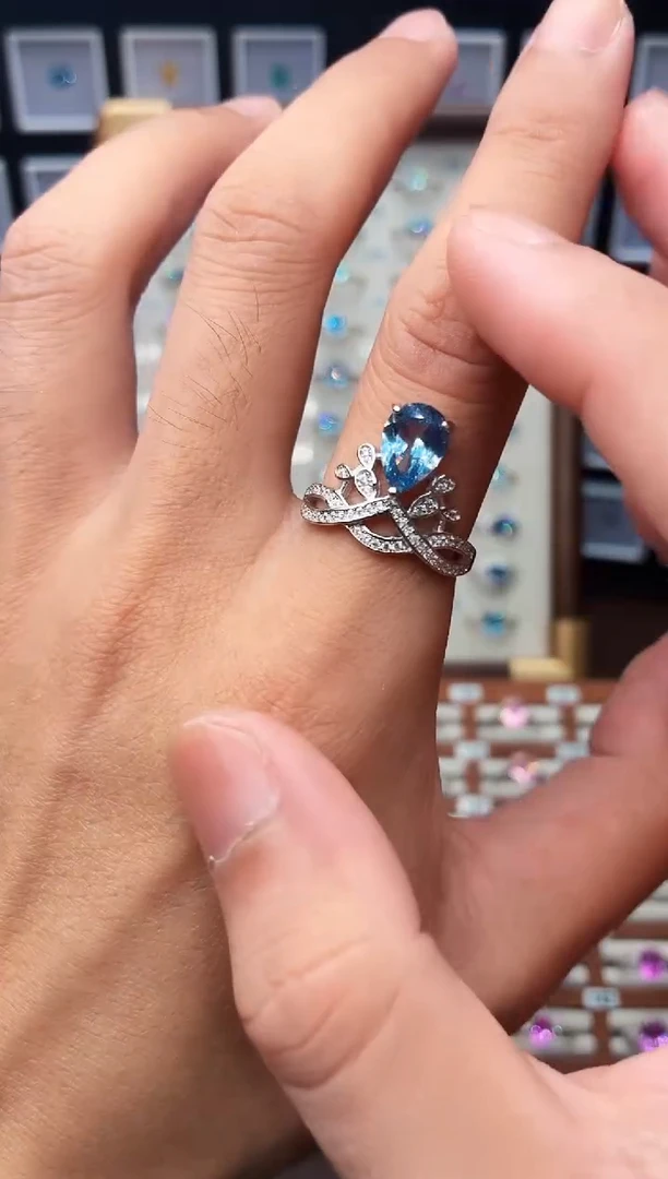 银S925镶嵌戒指海蓝宝石1