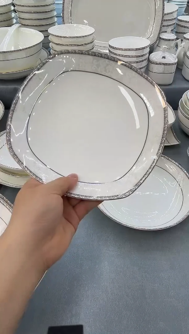 骨瓷玲珑8饭2个8方2个