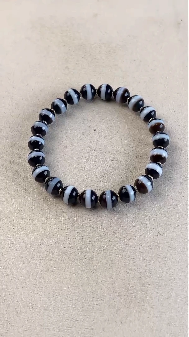 玛瑙/玉髓未镶嵌珠宝奇石1