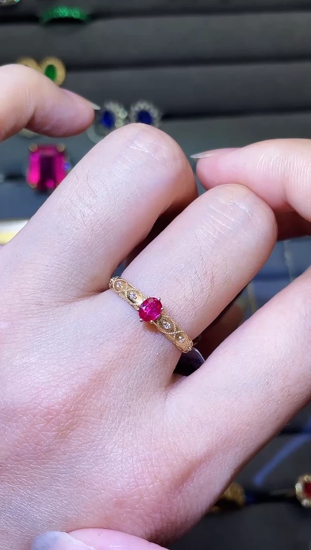 18K金镶嵌戒指红宝石0.31ct无烧