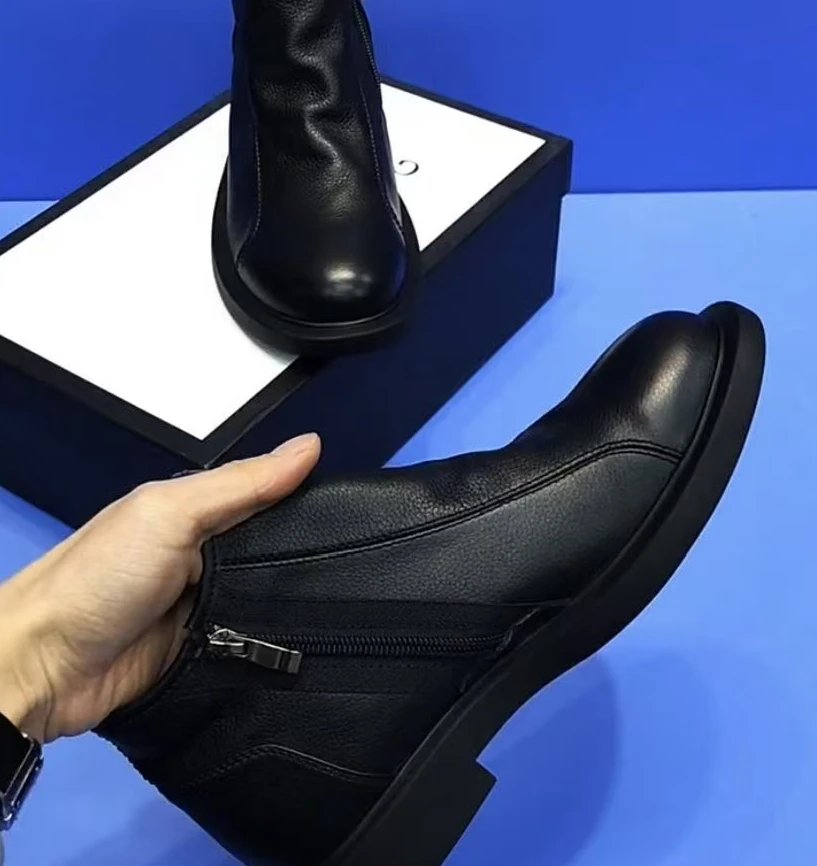 新款高品质全皮面休闲百搭男鞋