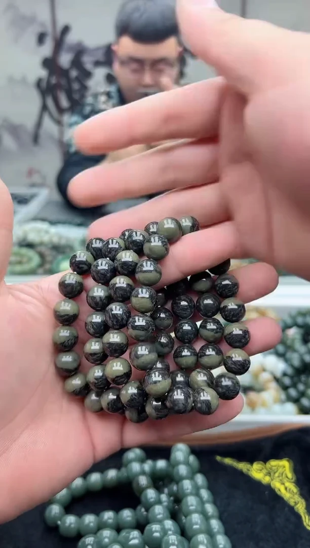 【闪购商品】和田玉手串未镶嵌沙枣青聚宝盆12拍一发一，多样性发货