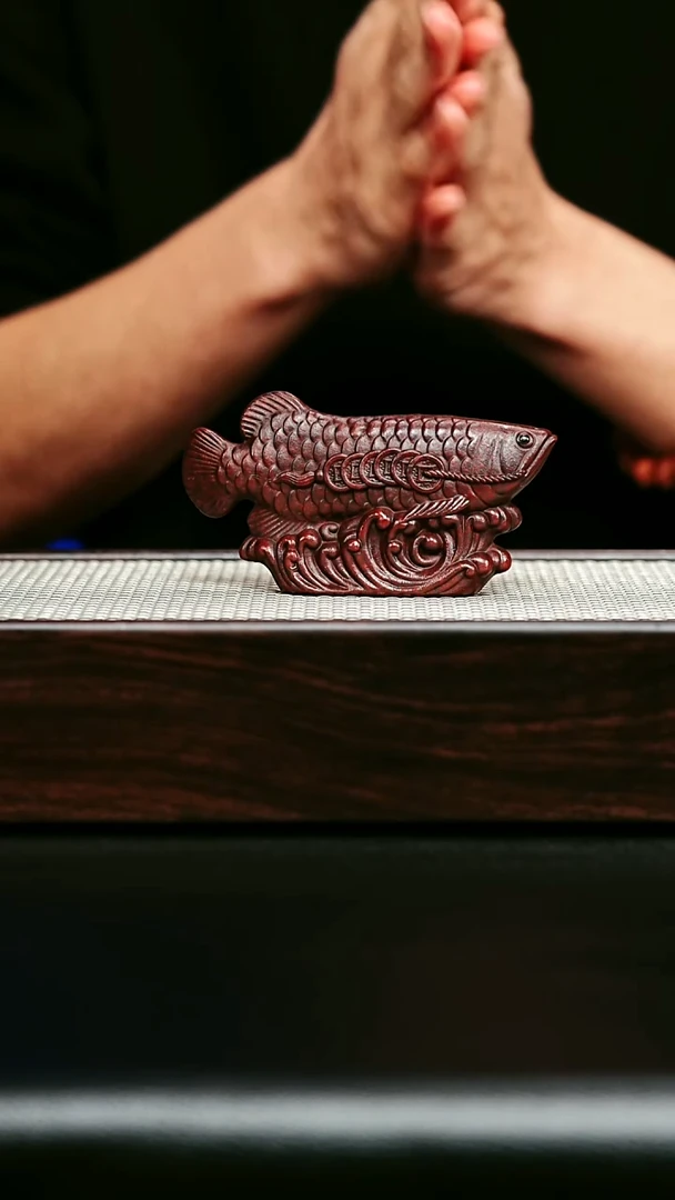 紫砂茶宠宜兴紫砂金龙鱼茶宠