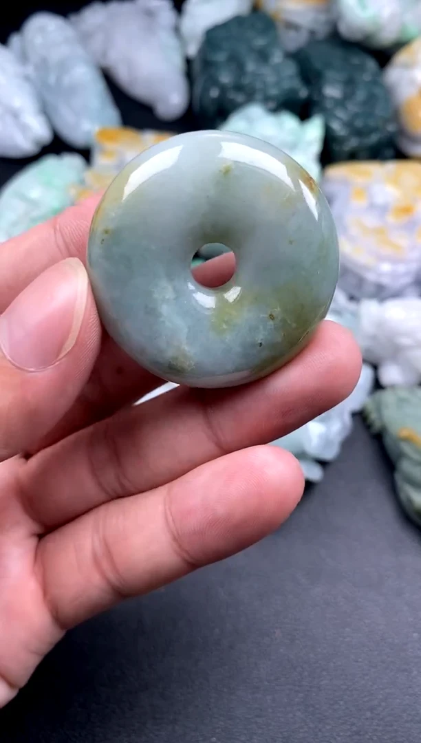 吊坠(不含链)未镶嵌翡翠1