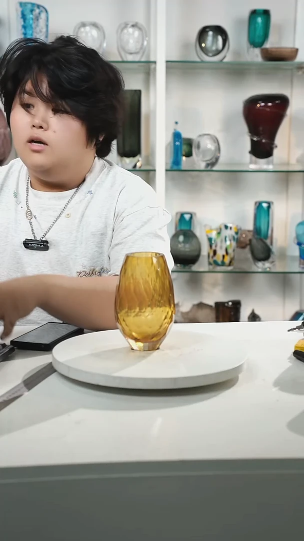 16高轻奢琉璃花器微正常手工痕迹
