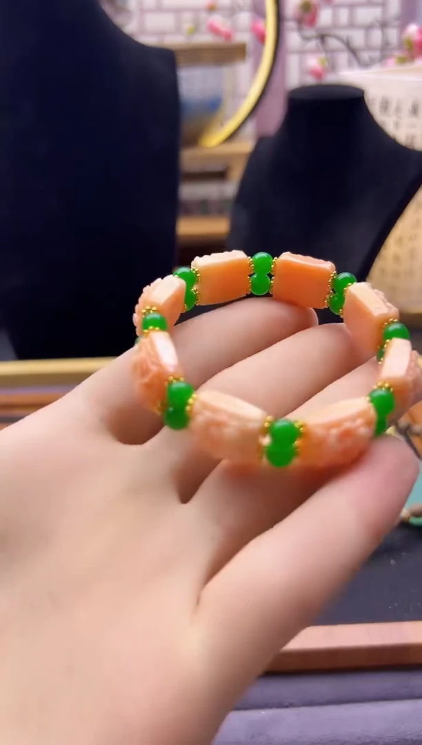 【闪购商品】翡翠耳饰14K金镶嵌S254