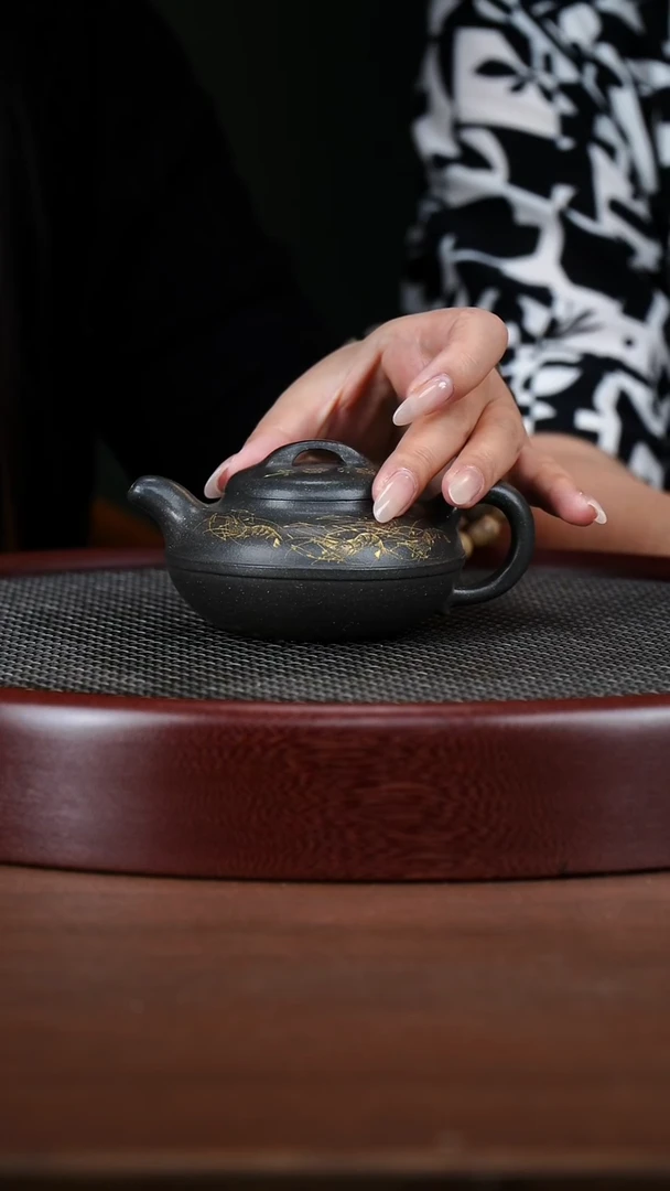 茶壶紫砂22ZXJ线圆 大彬金砂200cc