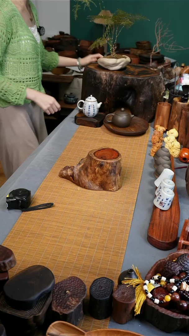 21-10.5-10.5缅甸花梨底座