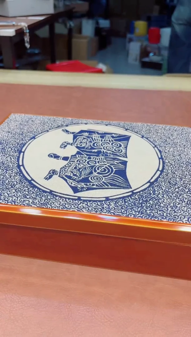 小狐狸海外瓷器哇哇哇
