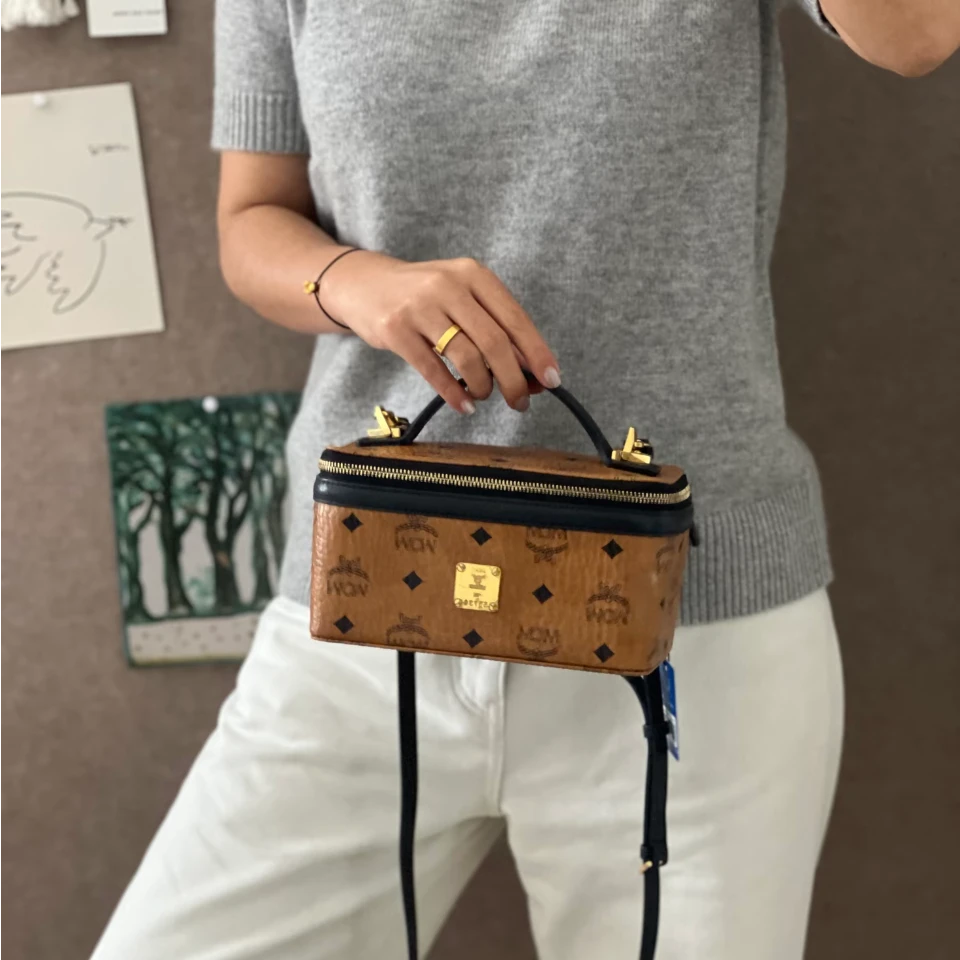 95新 MCM 干邑色拼黑盒子包/SD12712020/2020